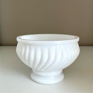 Vintage Milk Glass Bowl / Vase